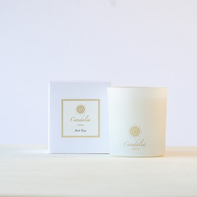 Oud Rose Candle