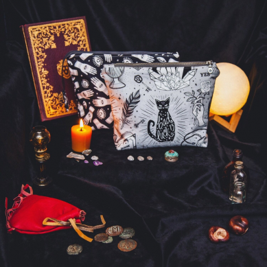 Witchy Make-up Bags with Cute Spooky Halloween Designs