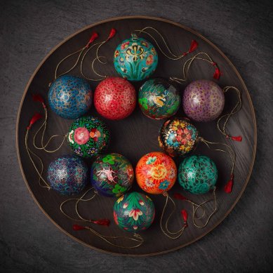 Assorted Box of 96 Handmade Luxury Christmas Baubles