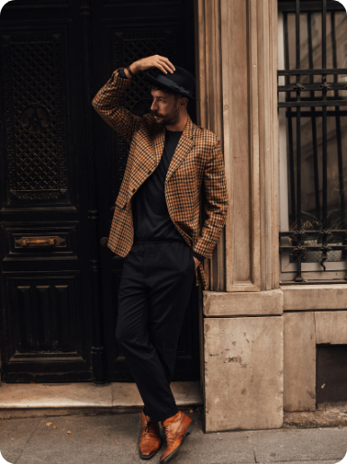 Discover Aberston Marketplace's curated men's collection. From timeless fashion to unique accessories, find pieces tailored to every man's style.